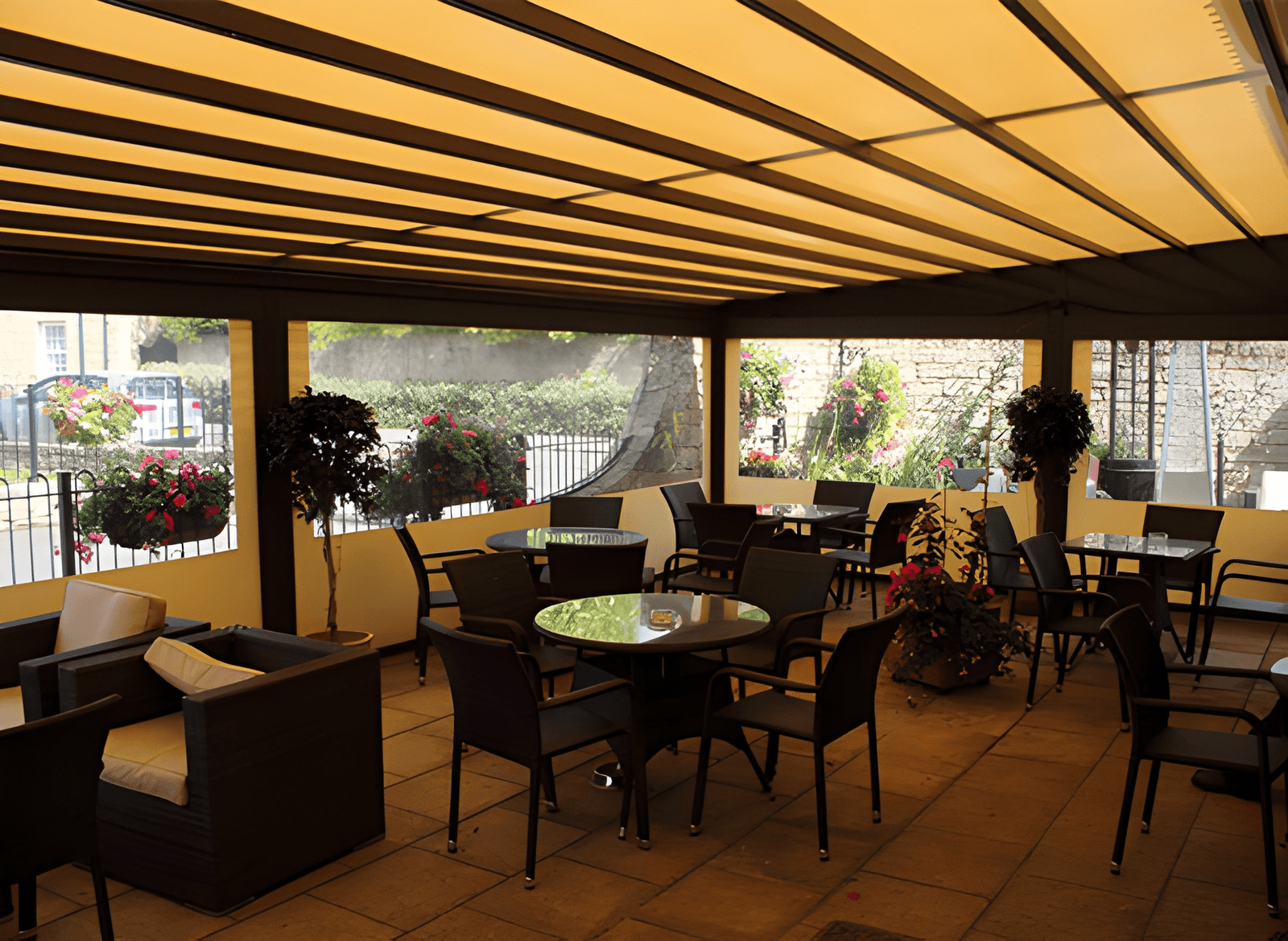Restaurant Roof Shade